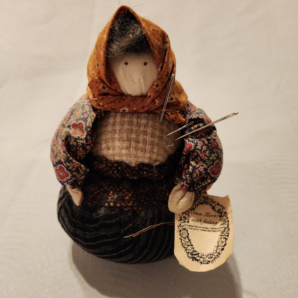 Vtg. Handmade Pin cushion doll 3x4 inches